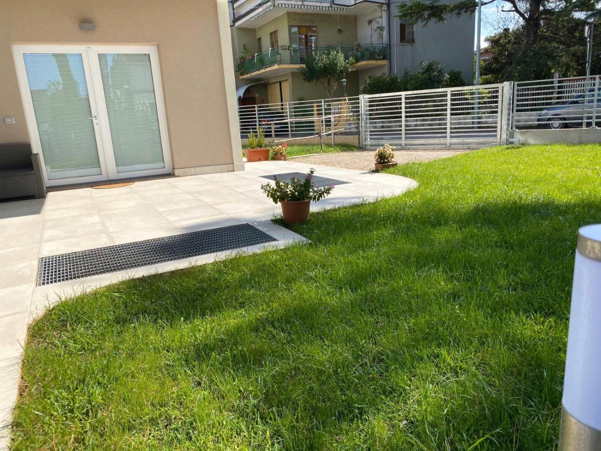 Assteas Rooms Paestum Exteriör bild