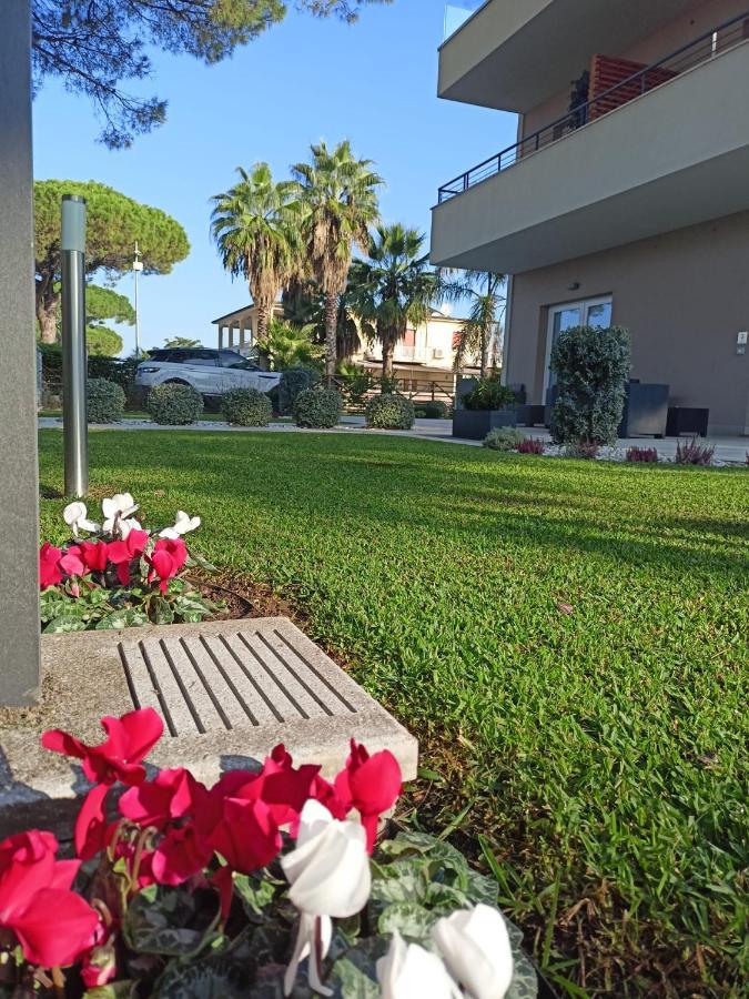 Assteas Rooms Paestum Exteriör bild